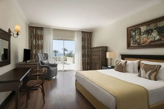 Presidential Villa, 5 Yatak Odası, Plaj Manzaralı