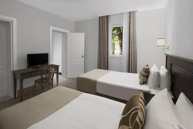 Presidential Villa, 5 Yatak Odası, Plaj Manzaralı