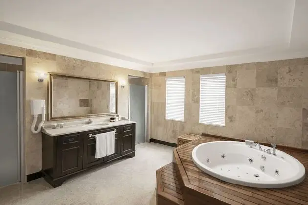 Presidential Villa, 5 Yatak Odası, Plaj Manzaralı