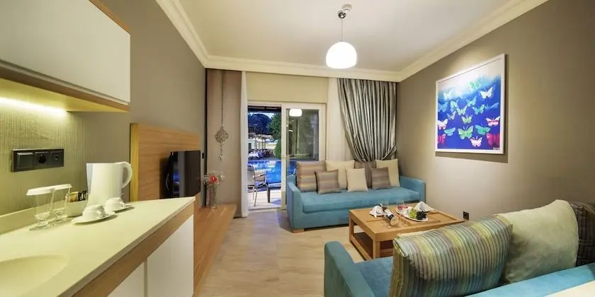 Select Villa