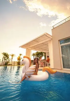 Grand Family Villa