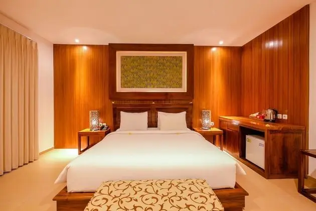 Tek Büyük Yataklı Oda, Bahçe Manzaralı