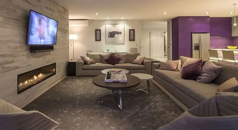 Luxury Villa, 4 Yatak Odası, Sıcak Su Havuzu, Göl Manzaralı