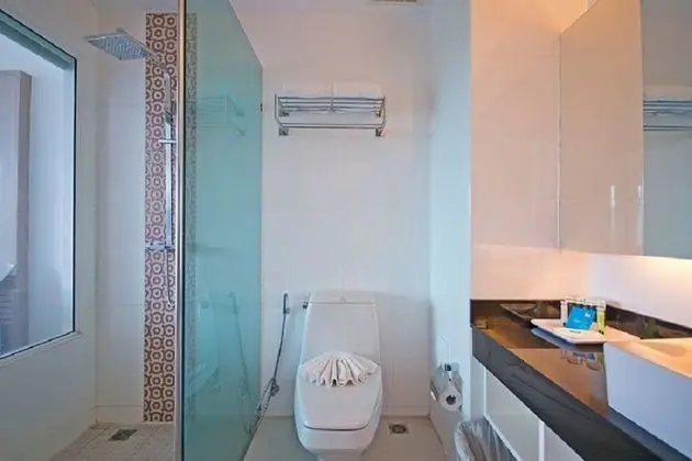Deluxe Oda, Havuz Kullanımı