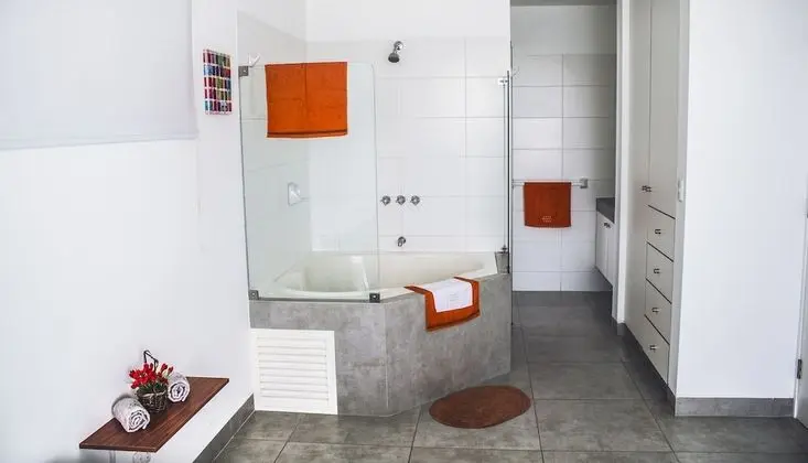 Panoramic Apart Daire, 3 Yatak Odası, Okyanus Manzaralı, Okyanusa Sıfır