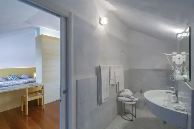 Superior Üç Kişilik Oda, Balkon