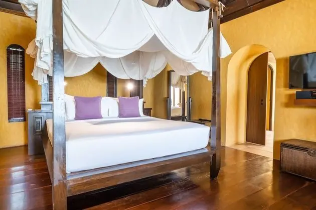 Beachfront Private Pool Villa / Included roundtrip shuttle speed boat at Jadet Pier