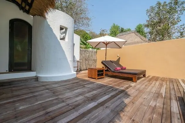 Beachfront Private Pool Villa / Included roundtrip shuttle speed boat at Jadet Pier
