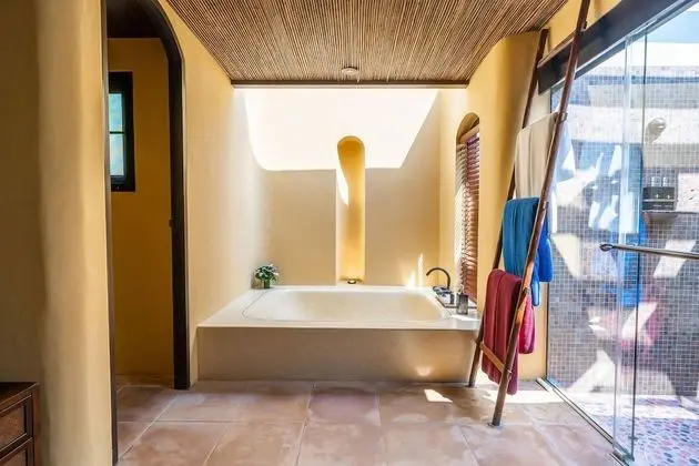 Beachfront Private Pool Villa / Included roundtrip shuttle speed boat at Jadet Pier