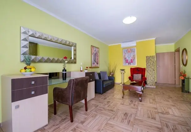 Oda