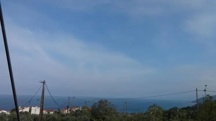 Üç Kişilik Oda, Deniz Manzaralı