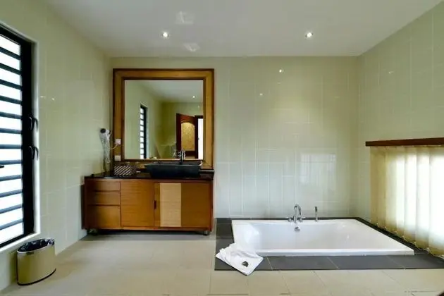 Deluxe Bungalov, Lagün Manzaralı