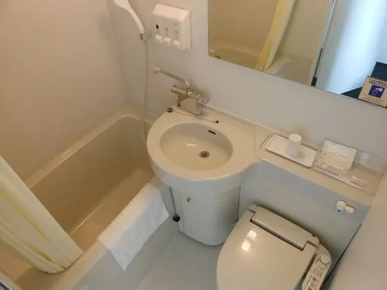 Tek Kişilik Oda, Sigara İçilebilir