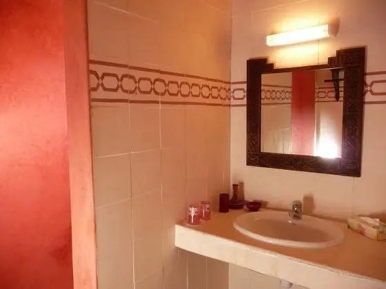 Superior Tek Büyük veya İki Ayrı Yataklı Oda, Sigara İçilmez