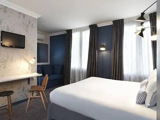 Deluxe Tek Büyük Yataklı Oda