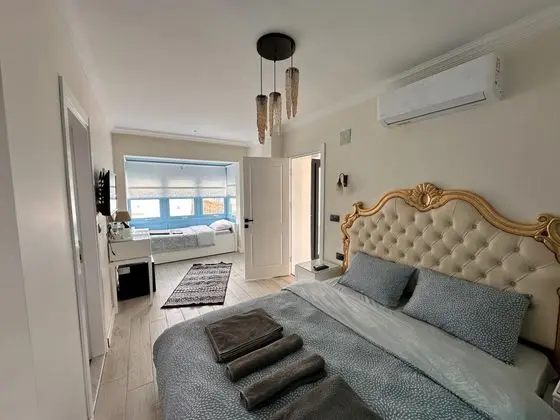 Cumbalı Deluxe Suit Oda 4 Kişilik, Havuz veya Bahçe Manzaralı, 2. Kat