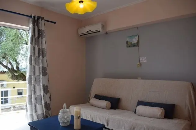 Üç Kişilik Oda, Deniz Manzaralı