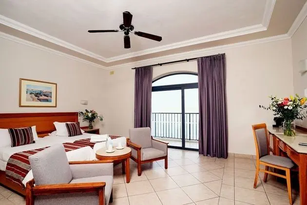 Superior Oda, Deniz Manzaralı (High floor)
