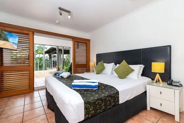 Luxury Stüdyo, Havuz Manzaralı