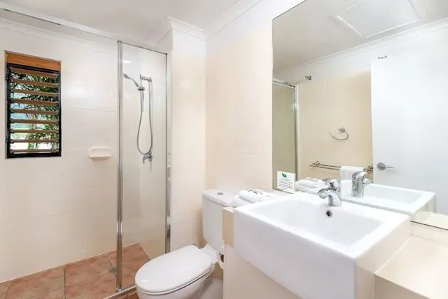 Luxury Stüdyo, Havuz Manzaralı
