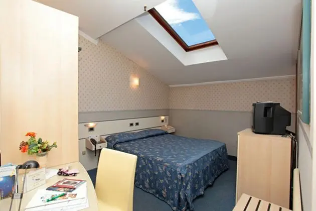 1 Çift ​​kişilik Yatak Standard