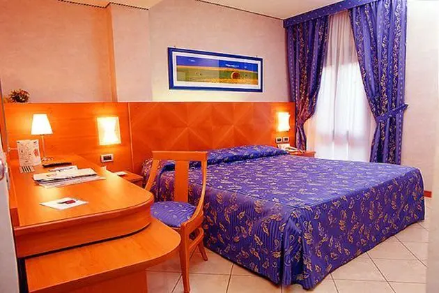 1 Çift ​​kişilik Yatak Standard