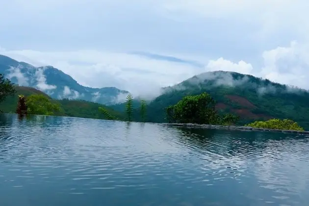 Superior Tek Büyük veya İki Ayrı Yataklı Oda, 1 Büyük (Queen) Boy Yatak, Dağ Manzaralı, Dağ Yamacı