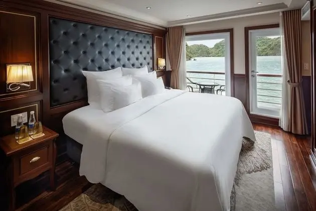 Deluxe Tek Büyük veya İki Ayrı Yataklı Oda, Balkon, Deniz Manzaralı