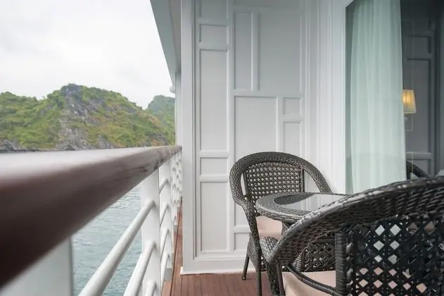 Süit, Balkon, Koy Manzaralı (Elegance)