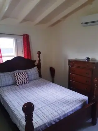 Grand Ev, Birden Çok Yatak, Avlu Manzaralı