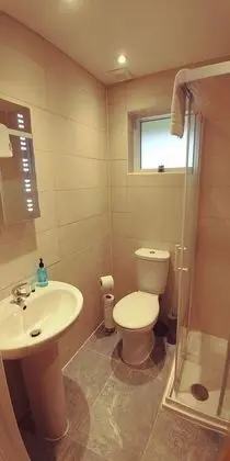 Stüdyo Süit, Sigara İçilmez, Banyolu/Duşlu