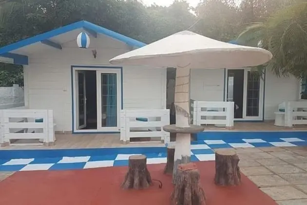 Beach Cottage Room