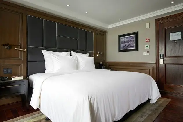 Grand Oda, Balkon (Suite)
