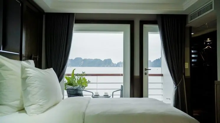 Grand Oda, Balkon (Suite)