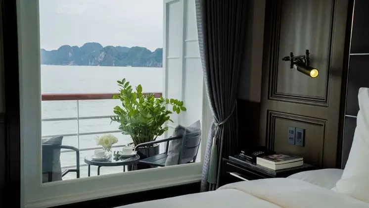 Grand Oda, Balkon (Suite)