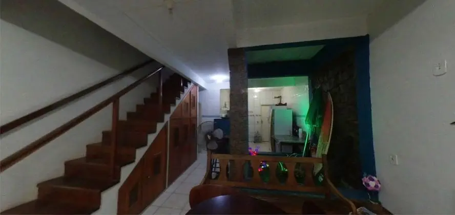Ortak Ranzalı Oda, Sadece kadınlar için, Özel Banyo