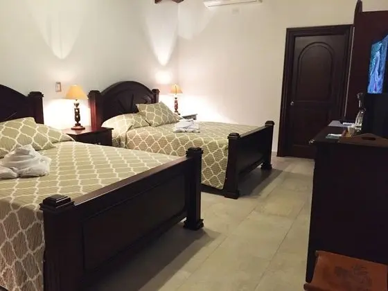 Luxury Oda, 2 Büyük (Queen) Boy Yatak