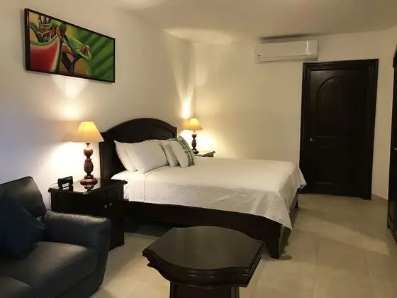 Luxury Süit, 1 En Büyük (King) Boy Yatak, Sıcak Su Havuzu, Bahçe Manzaralı
