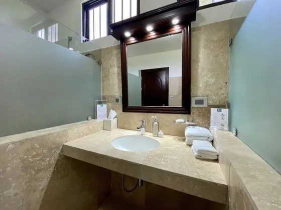 Luxury Süit, 1 En Büyük (King) Boy Yatak, Sıcak Su Havuzu, Bahçe Manzaralı