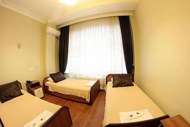 Standard Üç Kişilik Oda