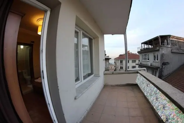 Tek Büyük Yataklı Oda