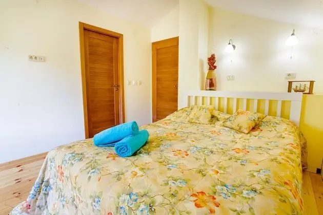 Luxury Villa, 2 Yatak Odası, Göl Manzaralı