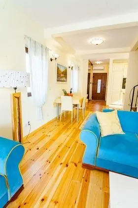 Luxury Villa, 2 Yatak Odası, Göl Manzaralı