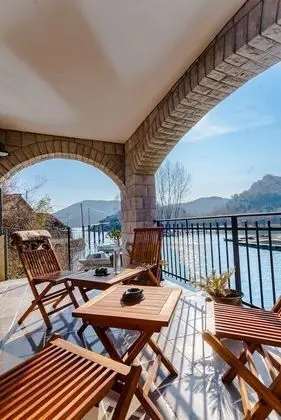 Luxury Villa, 2 Yatak Odası, Göl Manzaralı