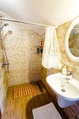 Luxury Villa, 2 Yatak Odası, Göl Manzaralı