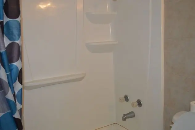 Basic Tek Kişilik Oda, 1 Büyük (Queen) Boy Yatak