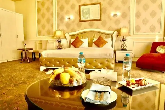 Paradise Imperial Suite - Direct Sea View  & Pool View