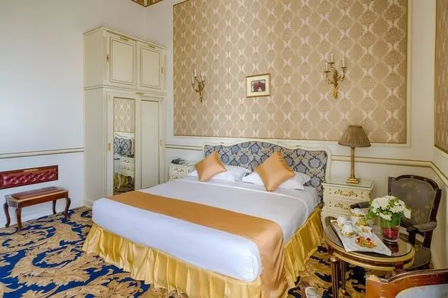 Golden Superior  Room Direct Sea View