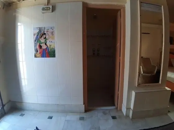 Deluxe Tek Büyük Yataklı Oda, 1 Çift Kişilik Yatak, Şehir Manzaralı