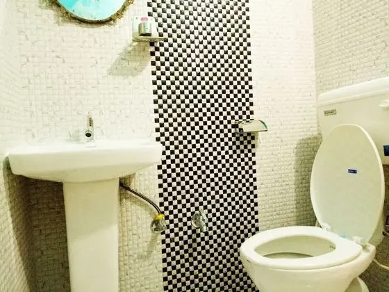 Deluxe Tek Büyük Yataklı Oda, Sigara İçilmez, Şehir Manzaralı